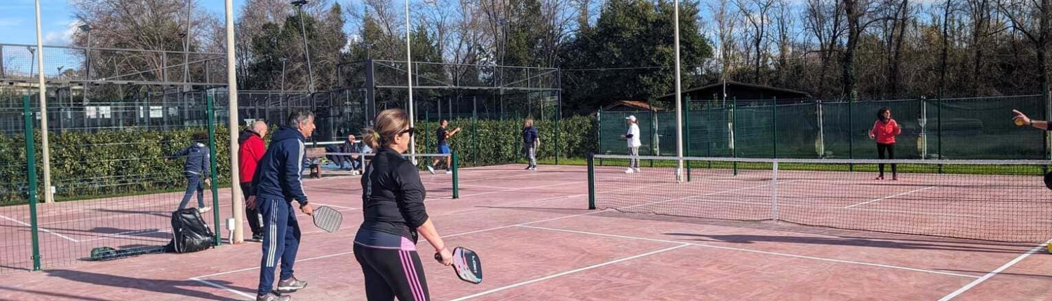 Campo di pickleball a Roma