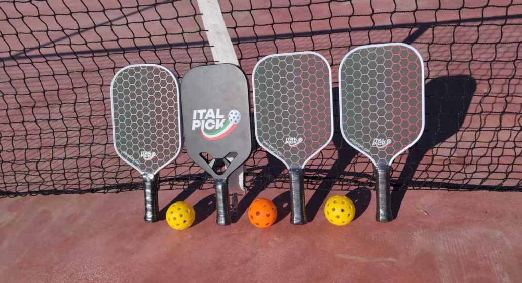 pickleball e padel: materiale e attrezzatura in affitto
